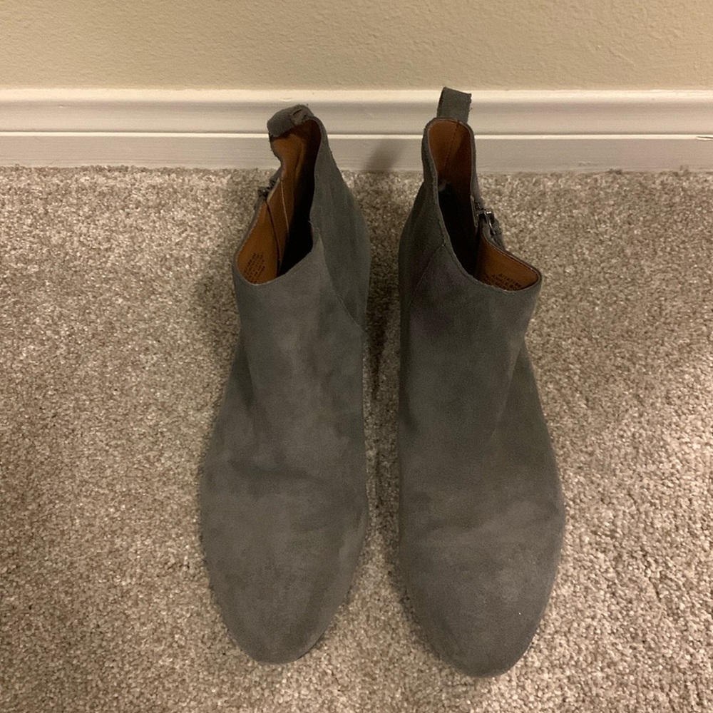 Gap Gray Suede Ankle Booties Size 11